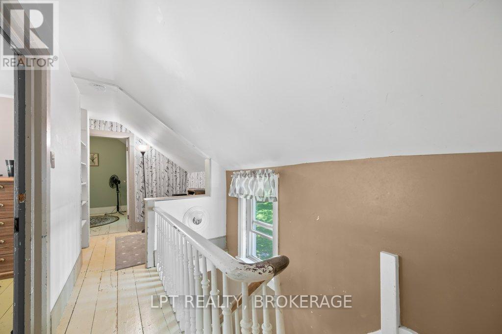 183 SECOND STREET - 19