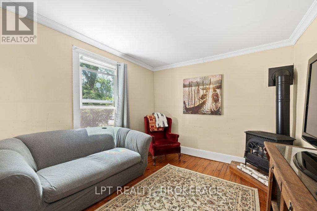 183 SECOND STREET - 8