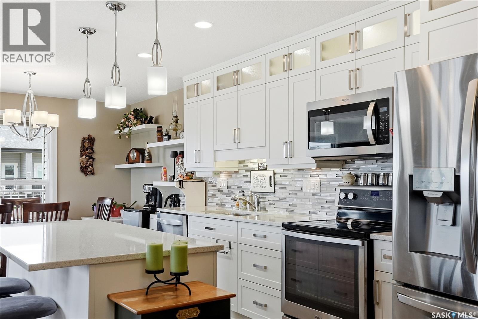 #407 135 Beaudry CRESCENT - 7