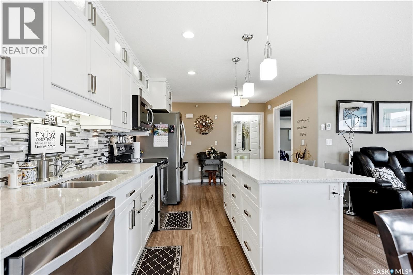 #407 135 Beaudry CRESCENT - 13