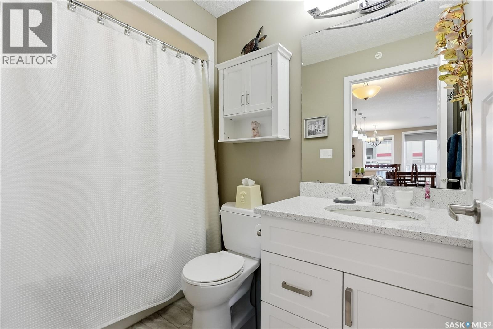 #407 135 Beaudry CRESCENT - 32