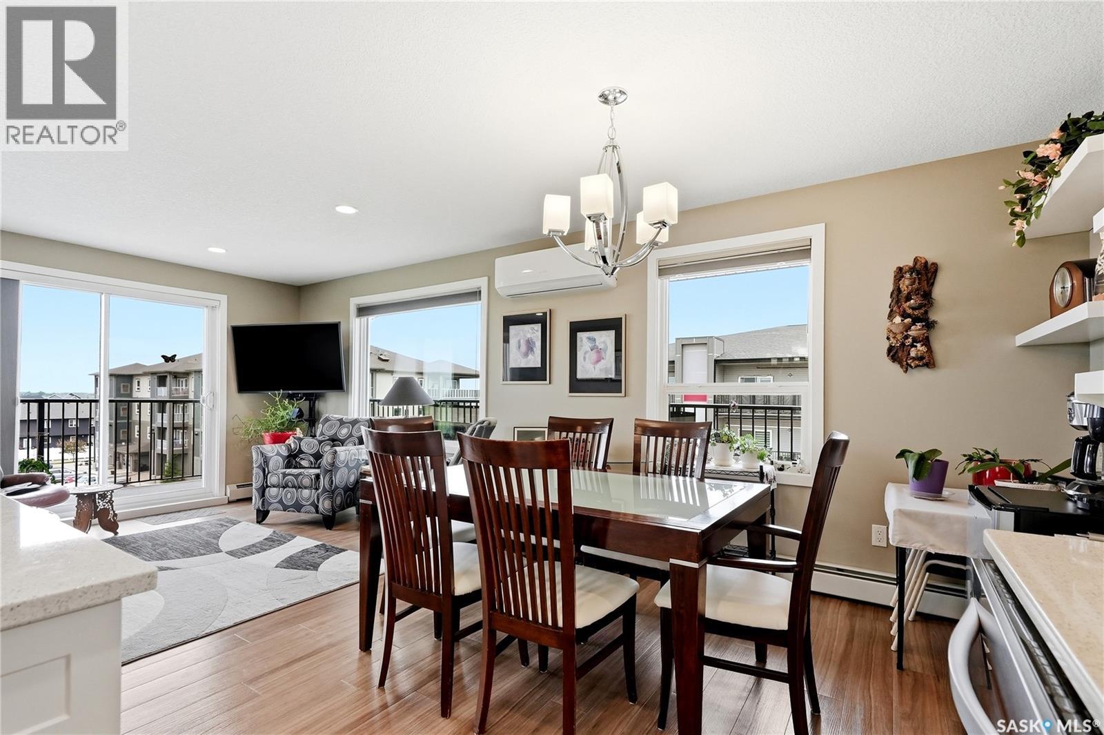 #407 135 Beaudry CRESCENT - 15