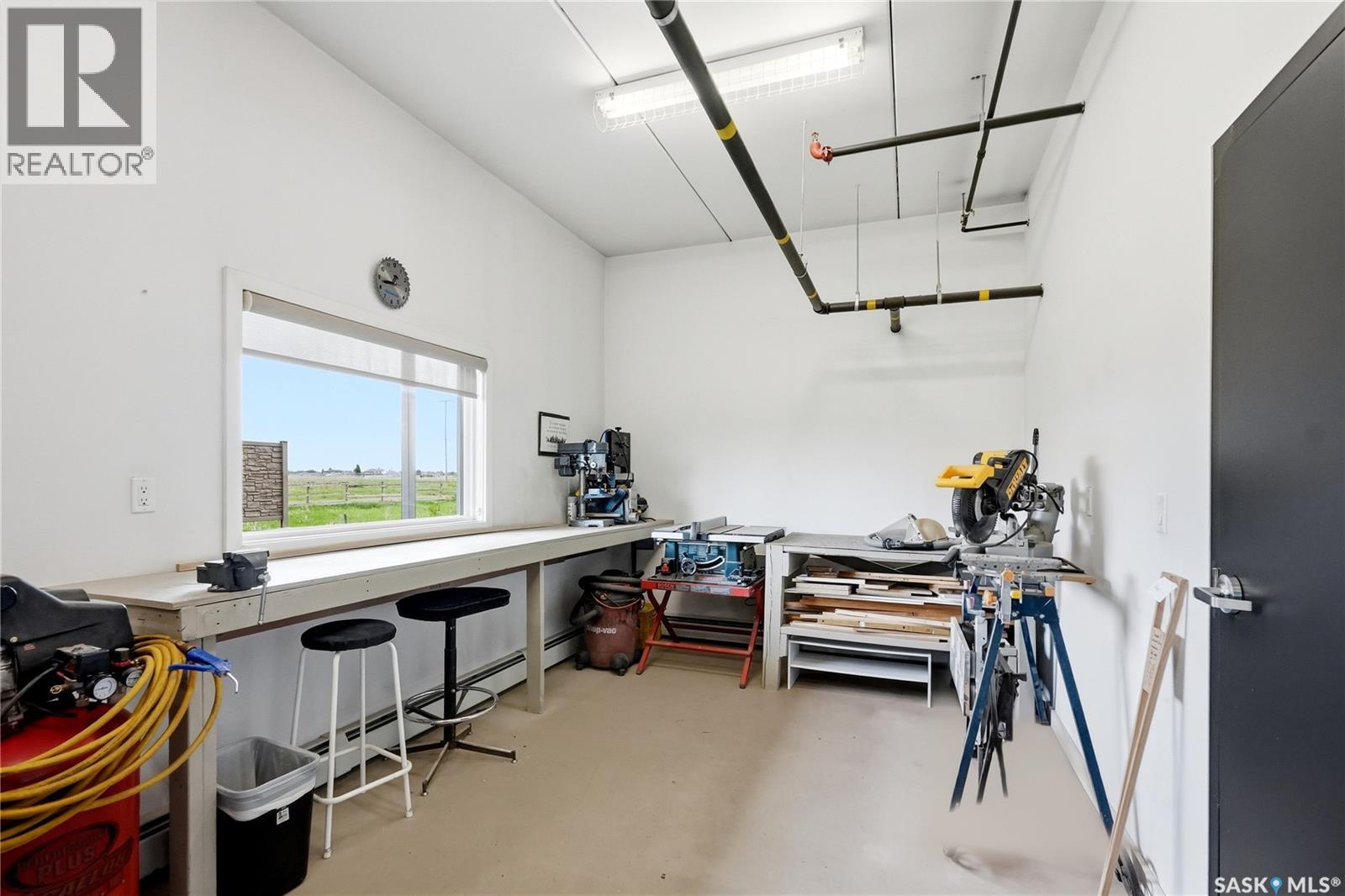 #407 135 Beaudry CRESCENT - 42