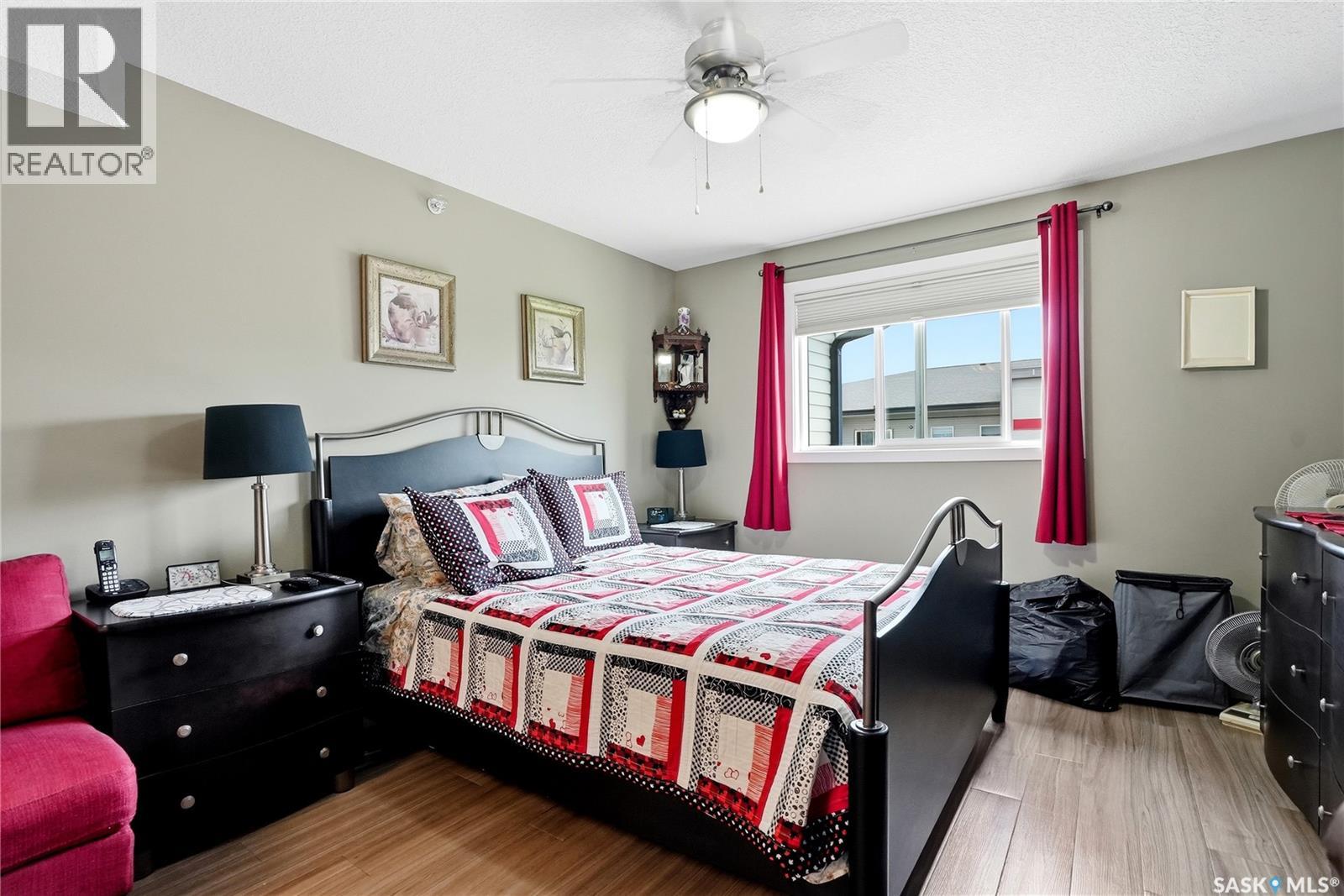 #407 135 Beaudry CRESCENT - 29