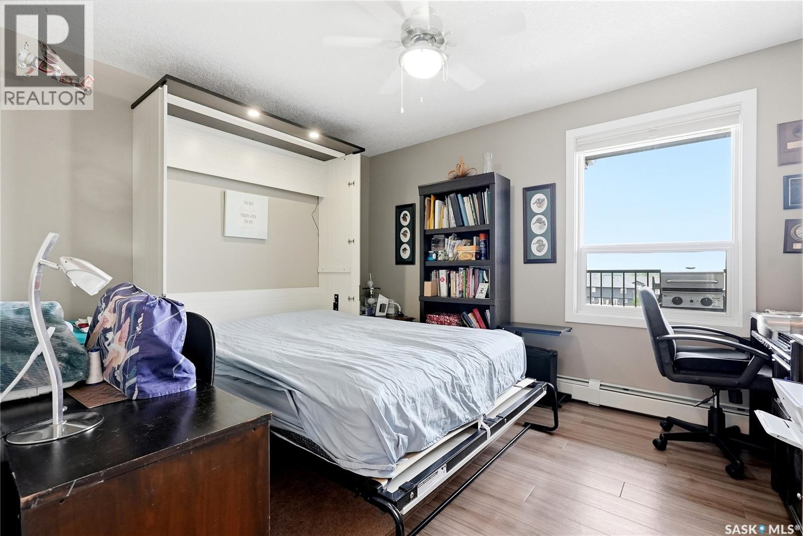 #407 135 Beaudry CRESCENT - 31