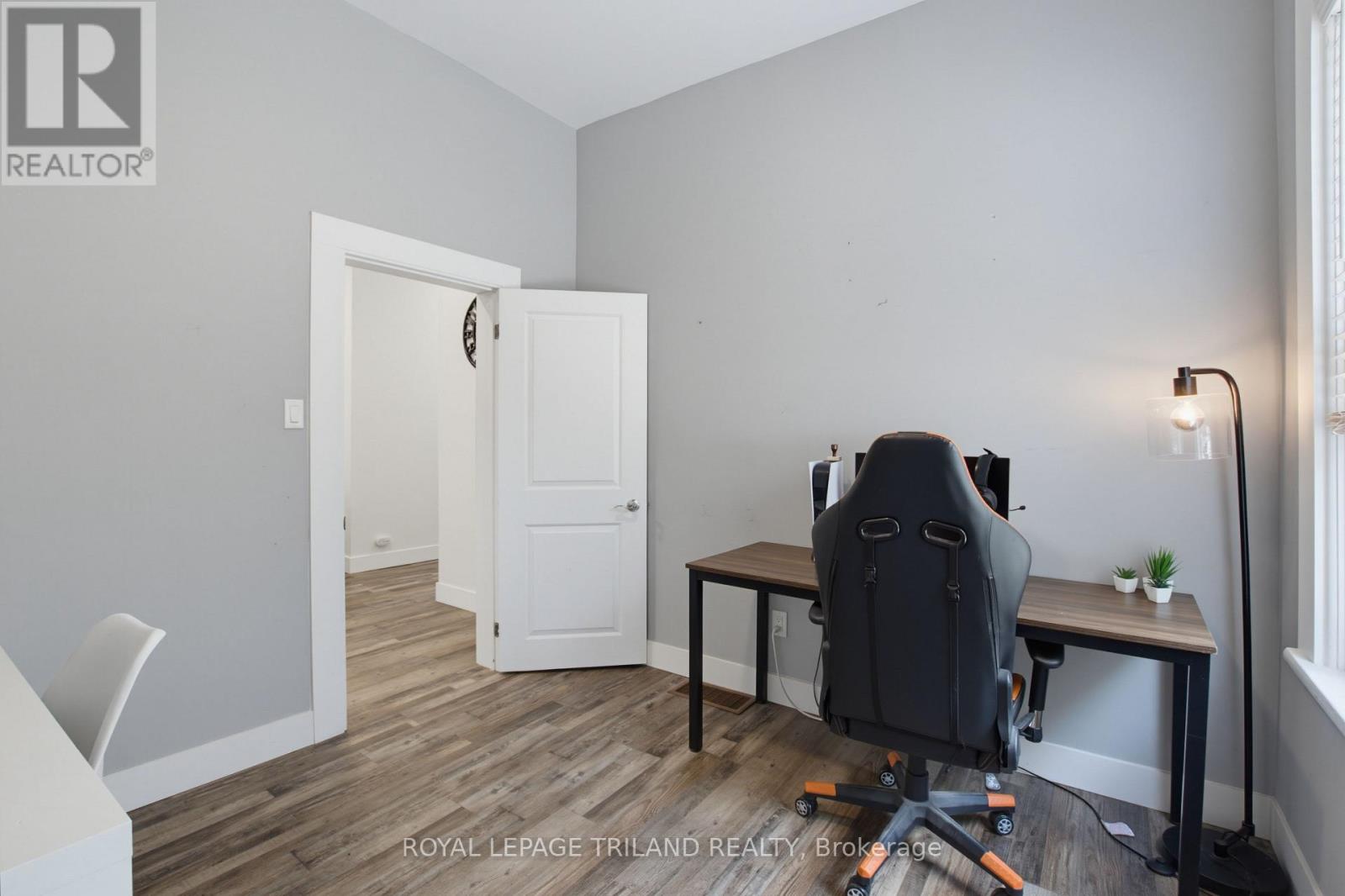 872 STEDWELL STREET - 13