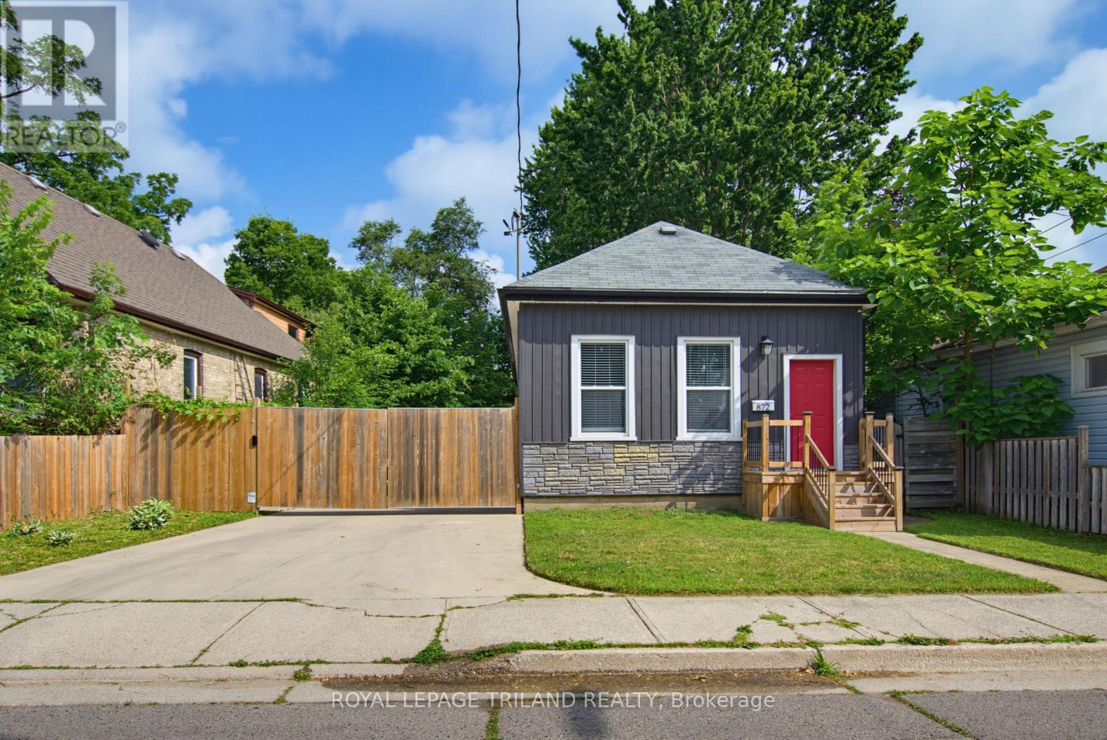 872 STEDWELL STREET - 2