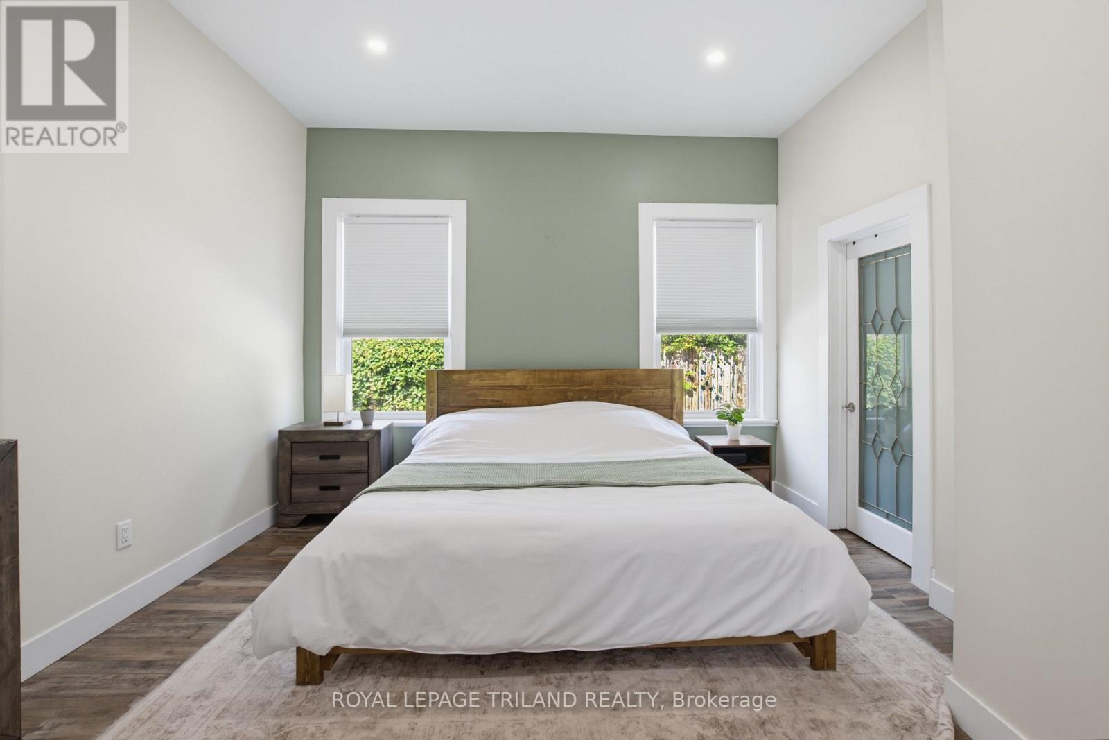 872 STEDWELL STREET - 26