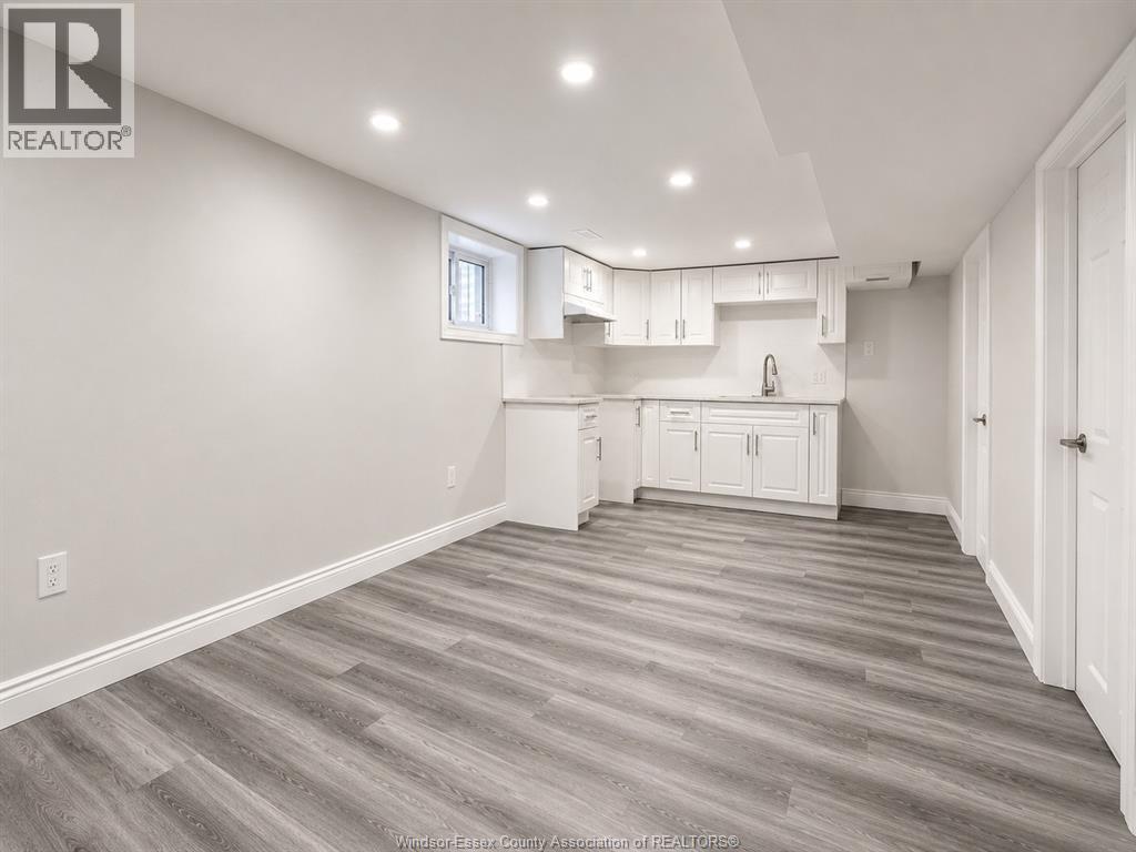 248 JOSEPHINE - 18