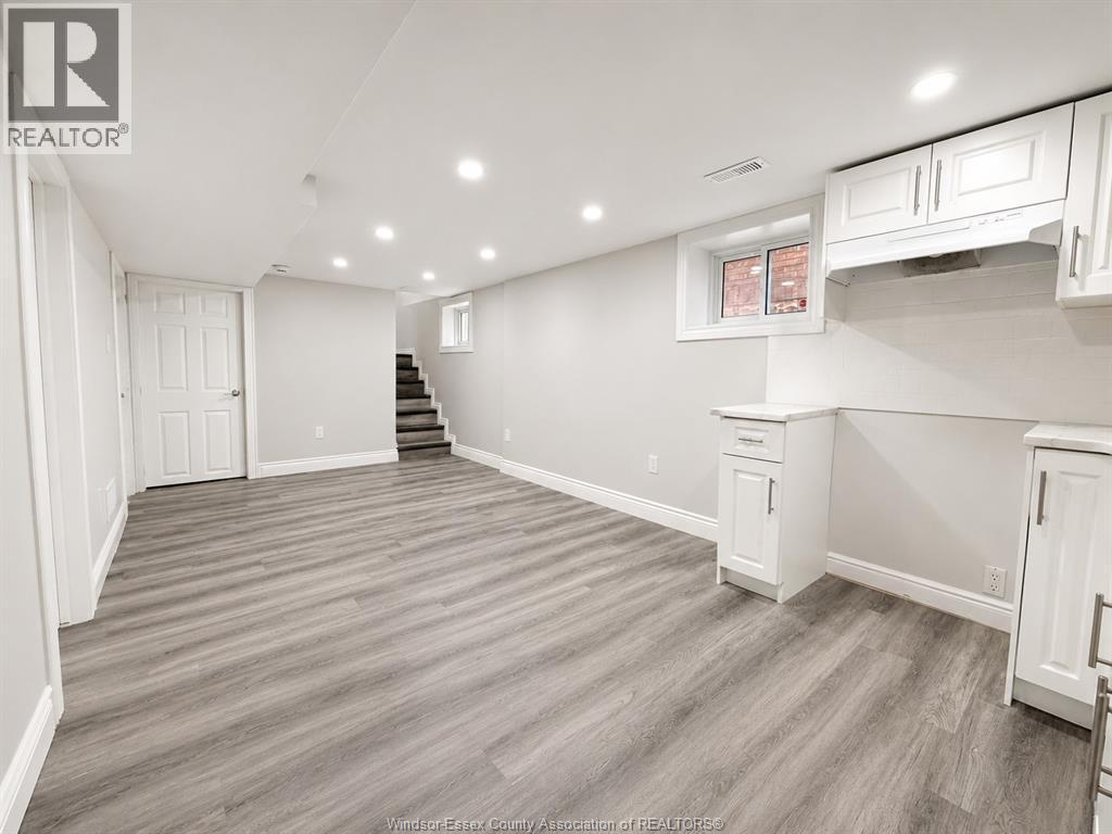 248 JOSEPHINE - 19