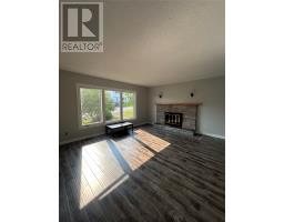 29 Emerald Avenue thumbnail 12