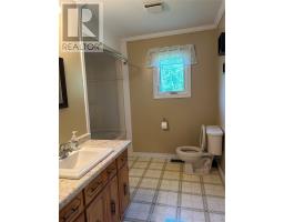 29 Emerald Avenue thumbnail 22