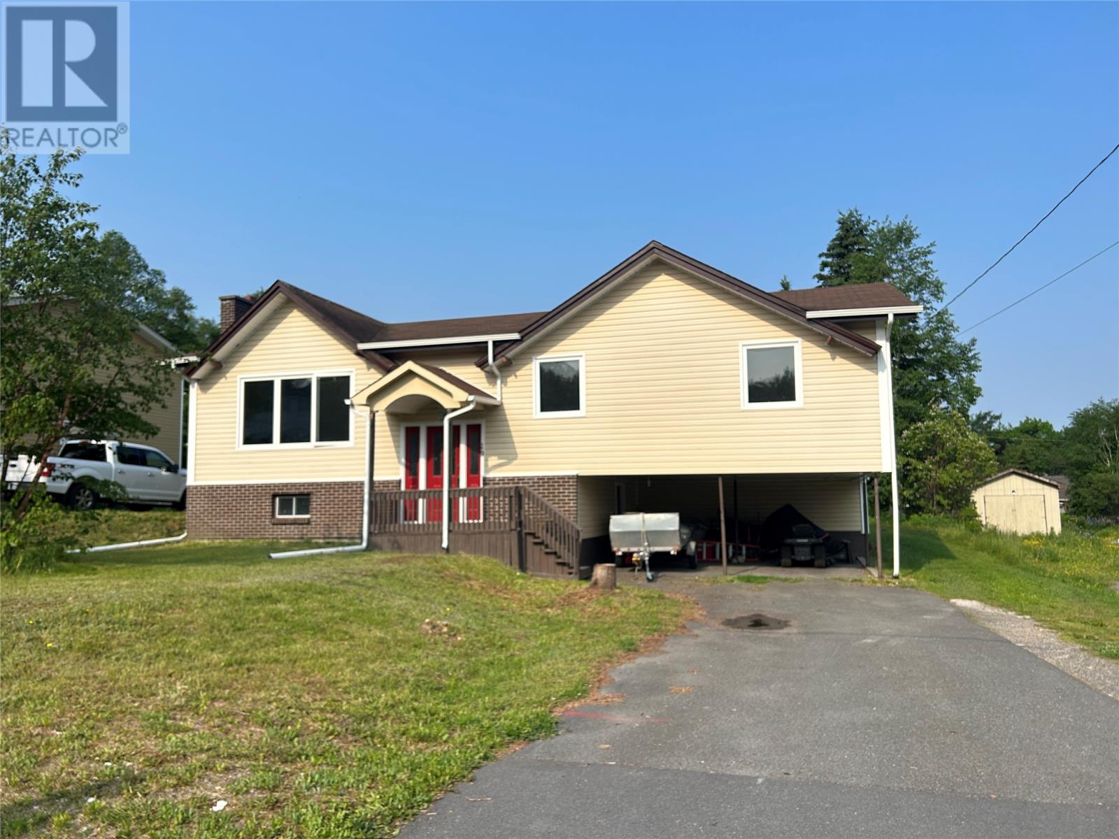 29 Emerald Avenue - 27