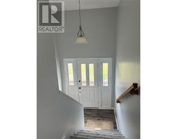 29 Emerald Avenue thumbnail 9