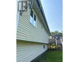29 Emerald Avenue thumbnail 3