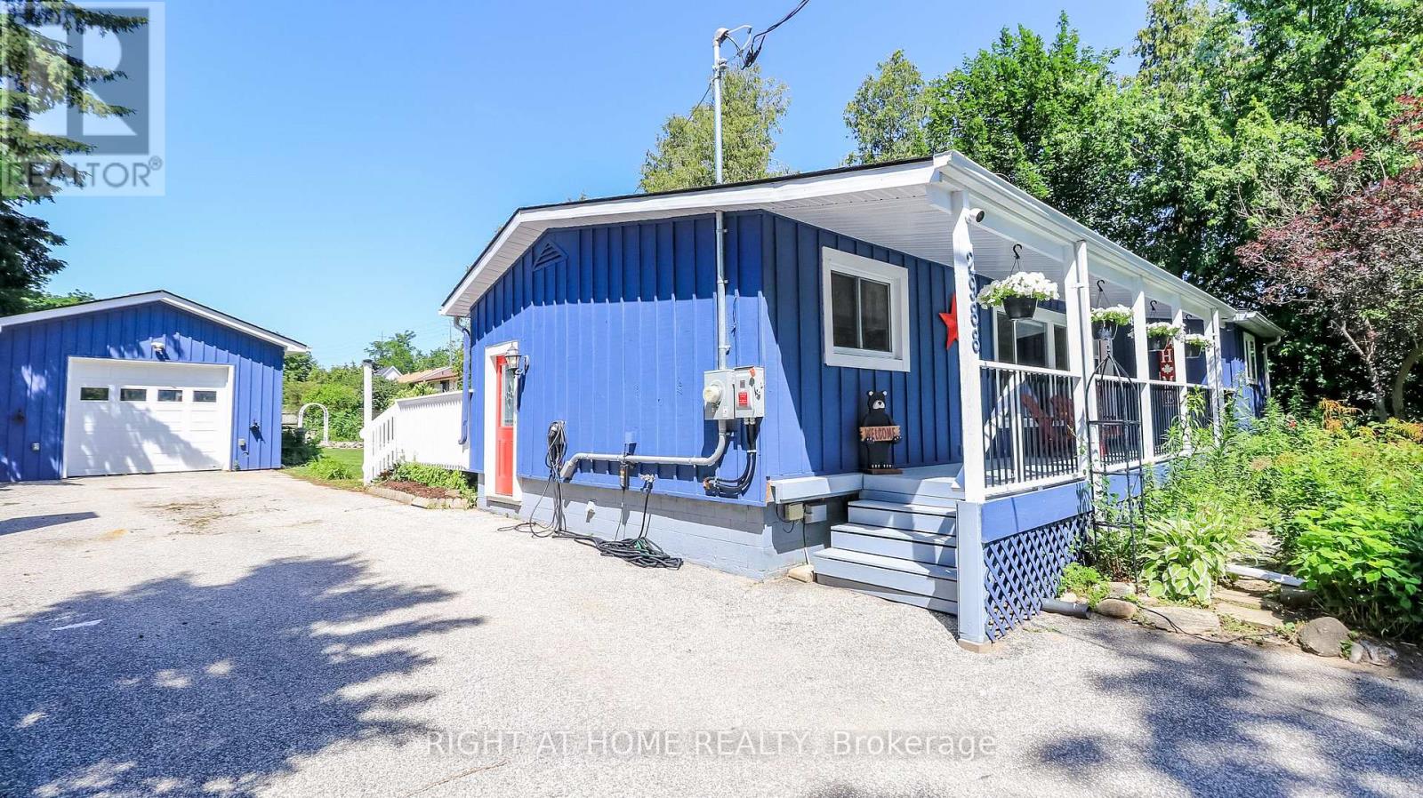 2988 25TH SIDEROAD - 9