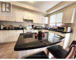 Eating area - 25 Lord  Nelson Court, Richmond Hill, ON L4S1Y2 Photo 8