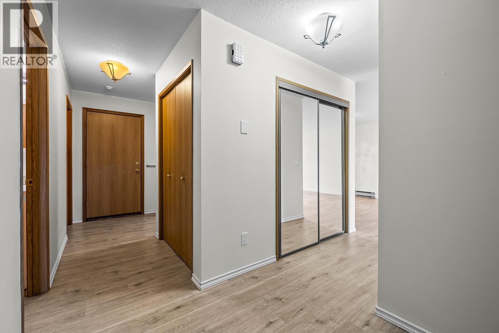 #319 1450 Bertram Street - 27