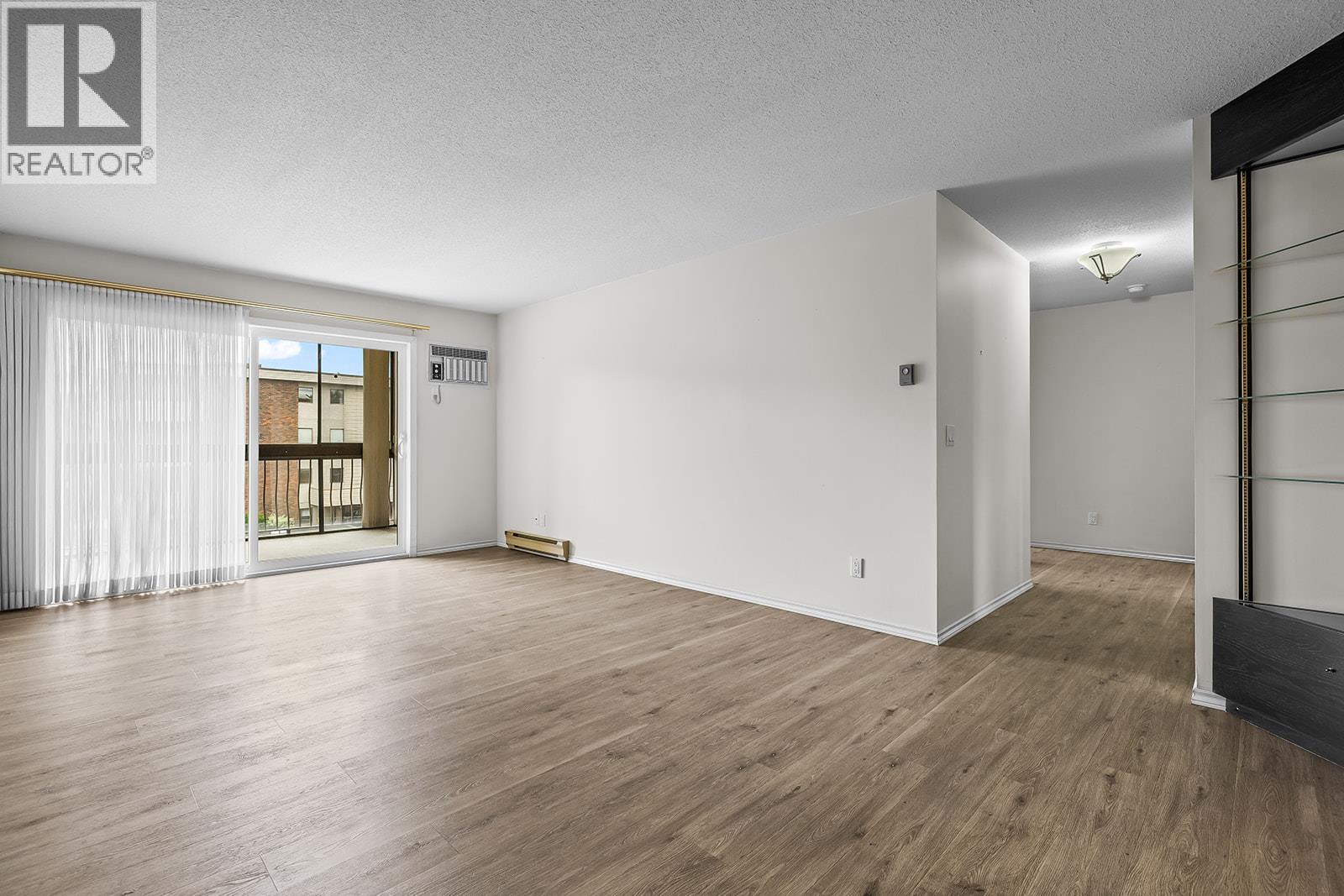#319 1450 Bertram Street - 18