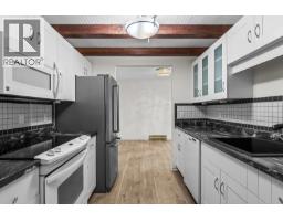 4pc Bathroom - 1450 Bertram Street Unit# 319, Kelowna, BC V1Y8R9 Photo 6