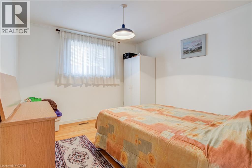 186 ADELINE Avenue - 23