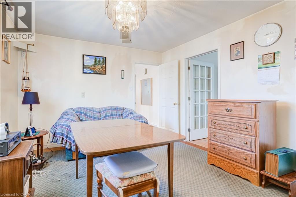 186 ADELINE Avenue - 15