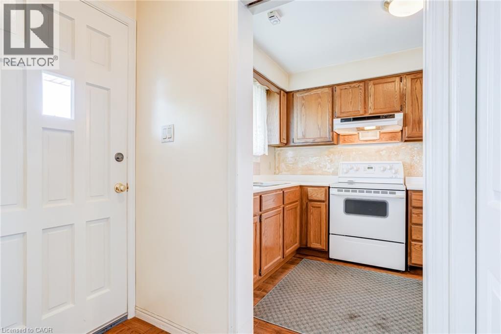 186 ADELINE Avenue - 8