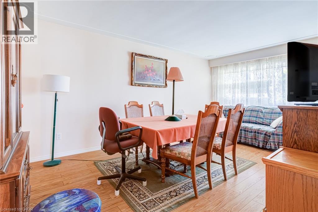186 ADELINE Avenue - 16