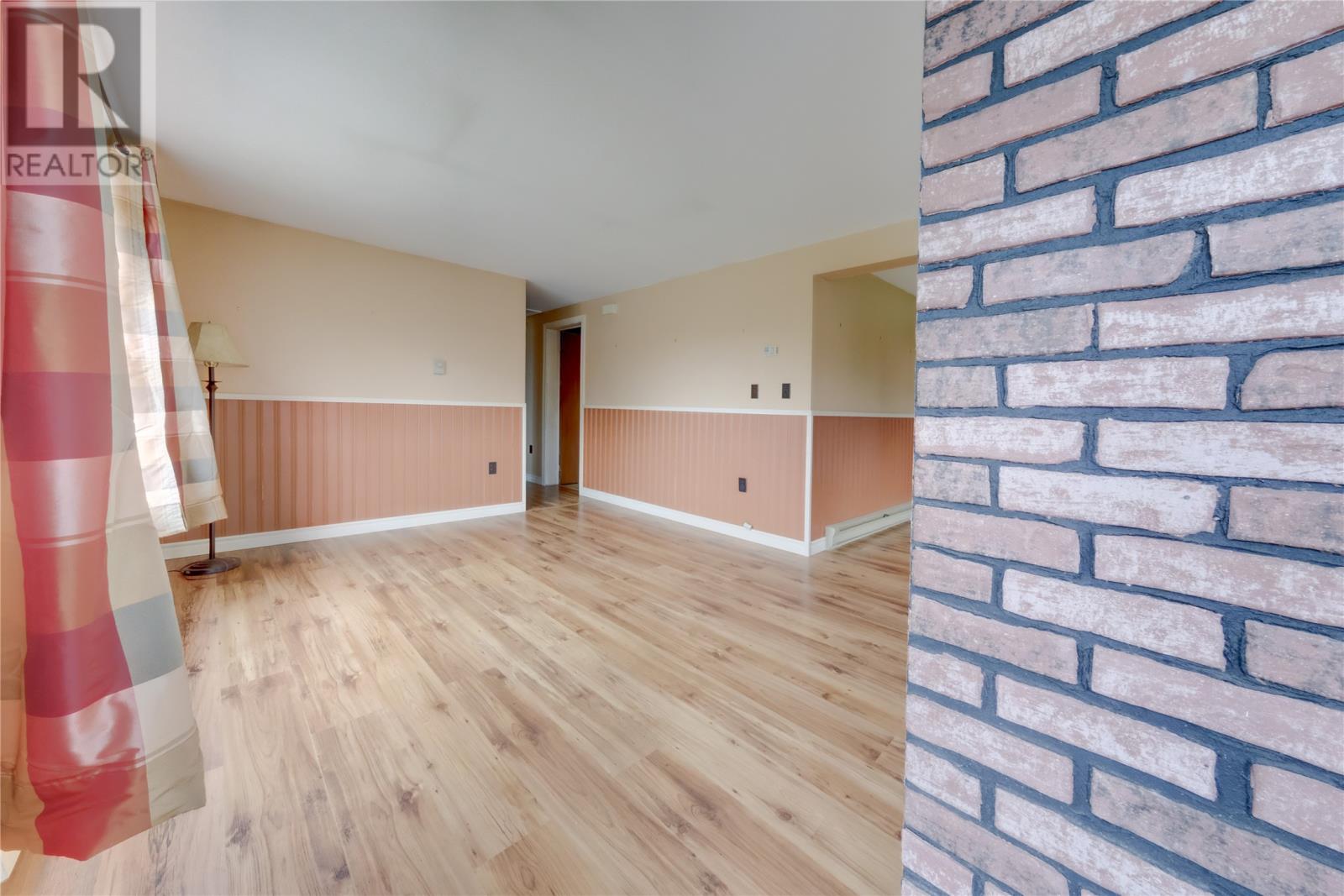 1 Stuart Street thumbnail 3