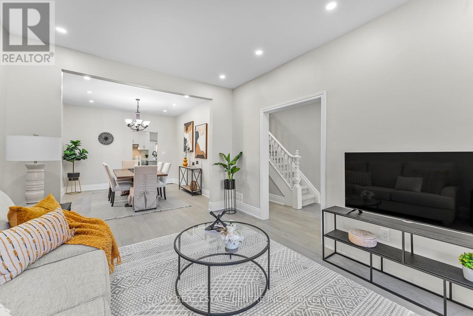 17 FIRST STREET - 10
