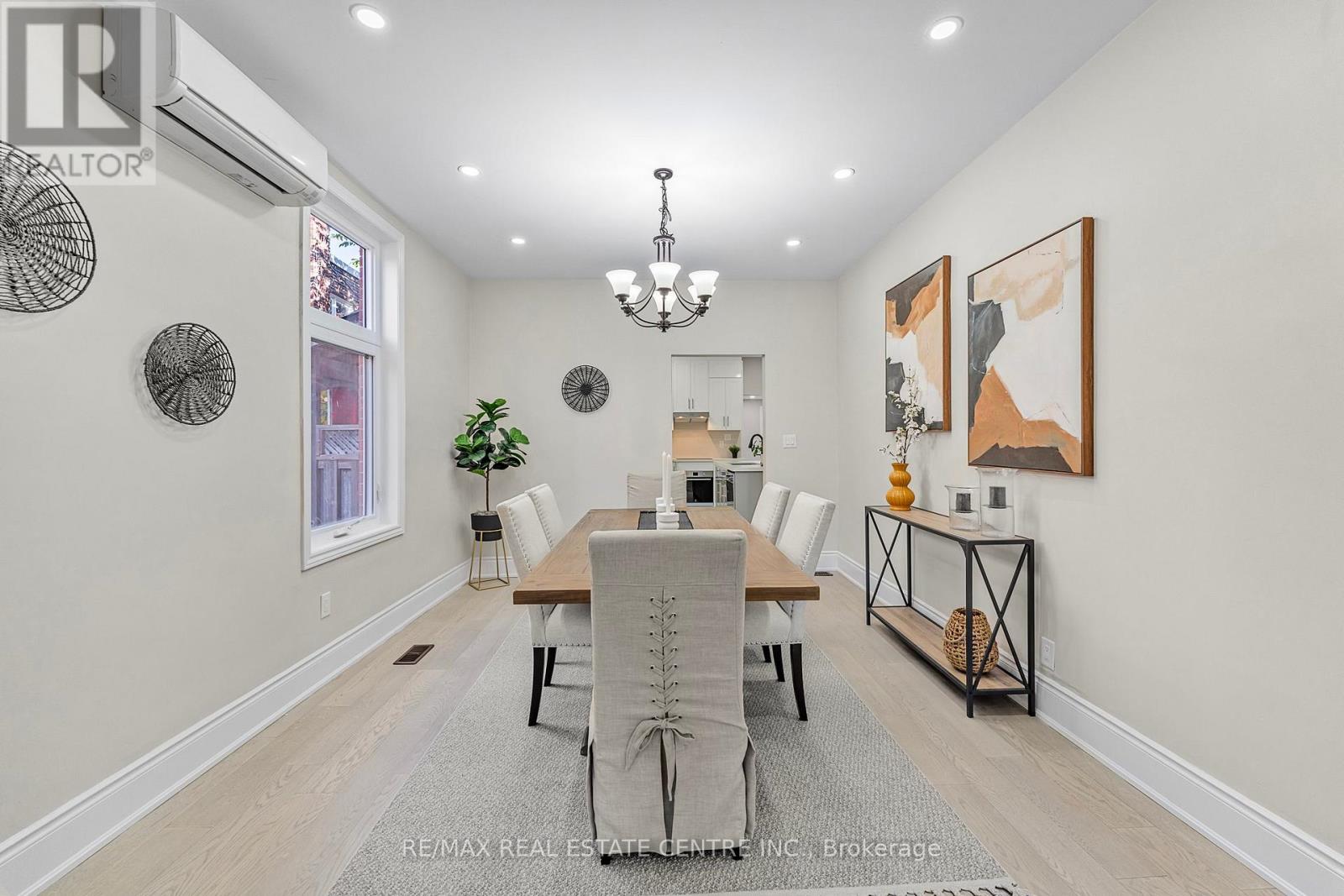 17 FIRST STREET - 11