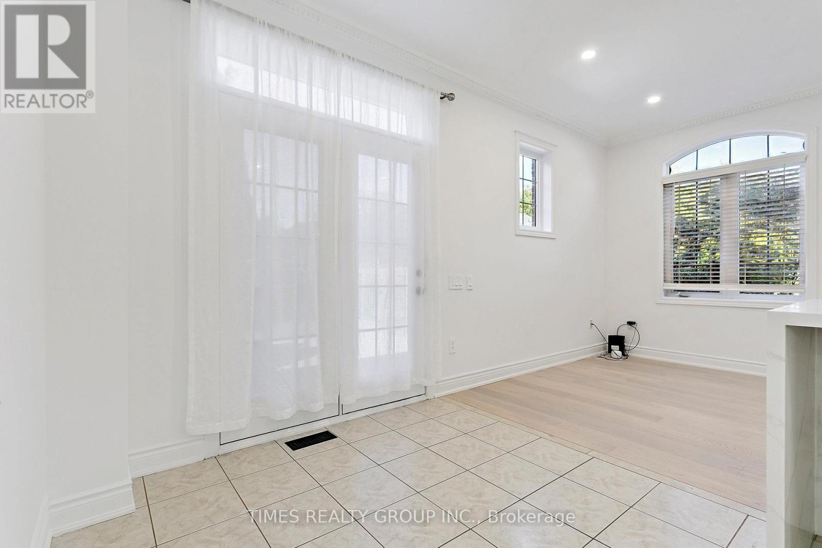 212 CREEK PATH AVENUE - 16