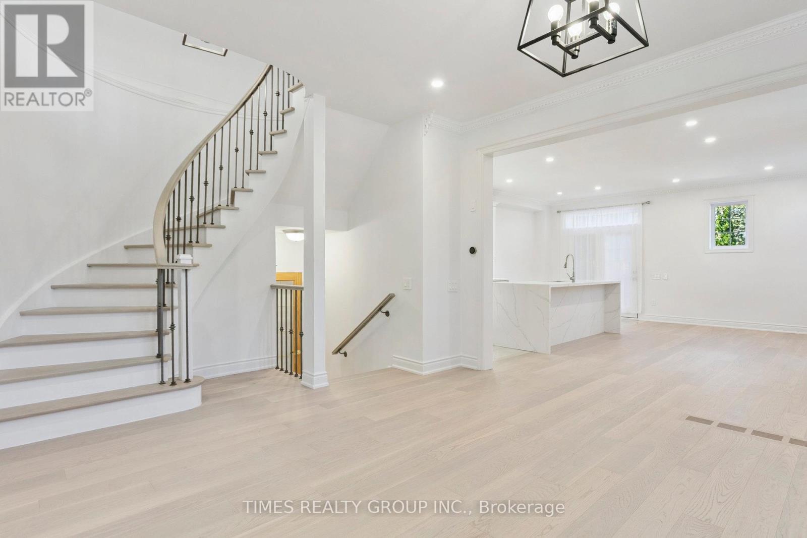 212 CREEK PATH AVENUE - 7