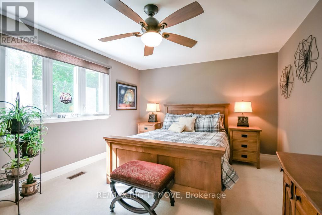 355 FAIRVIEW DRIVE - Image 25