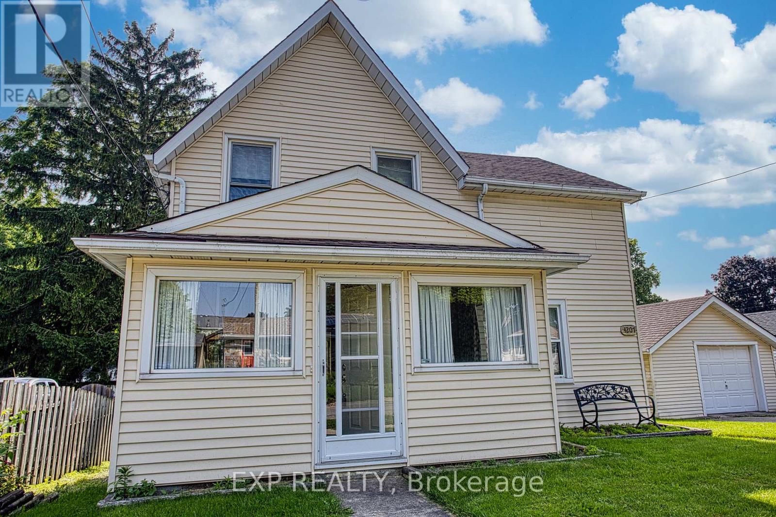 4207 WILLIAM STREET - 3