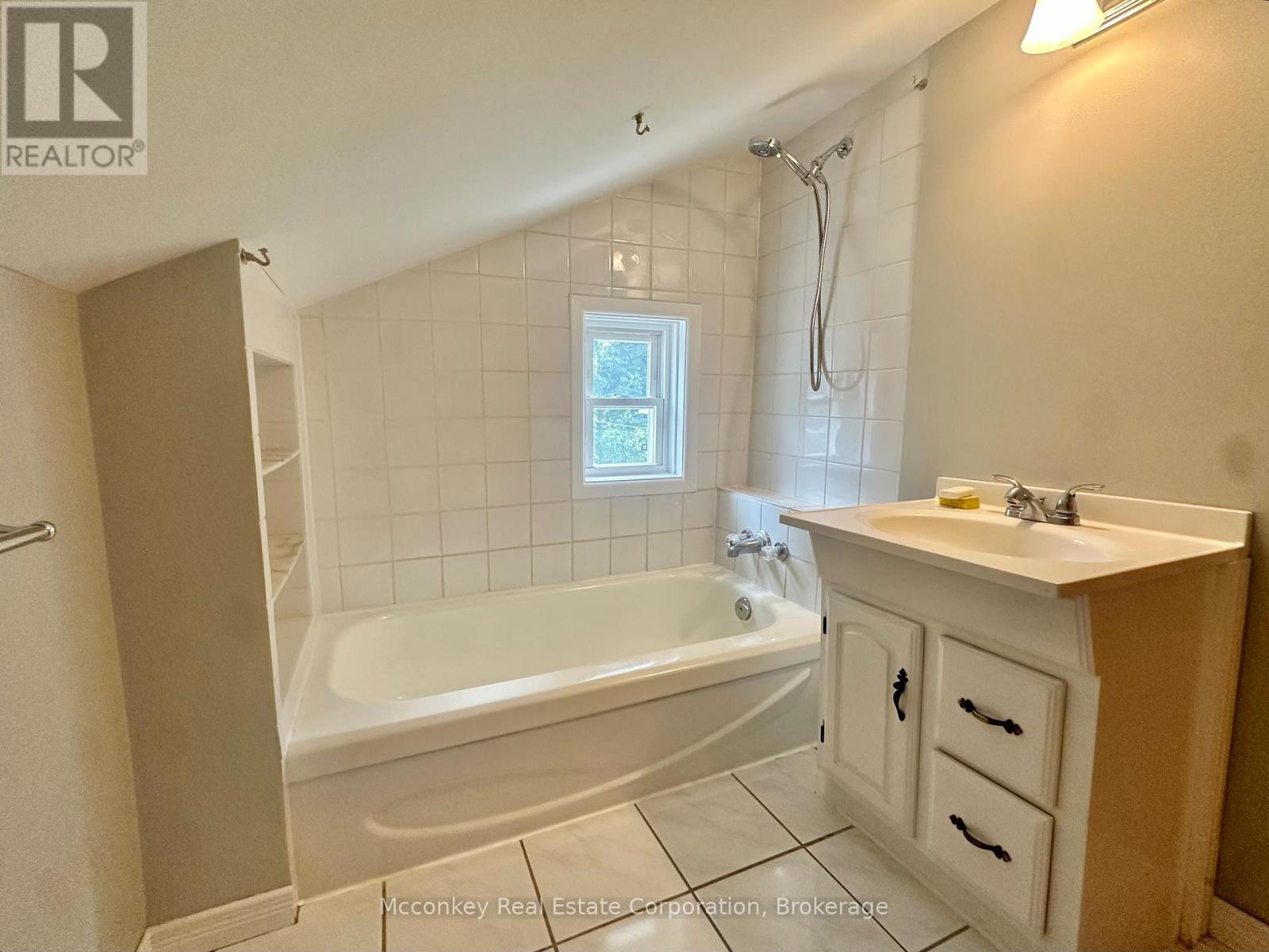 175 DOURO STREET - 14