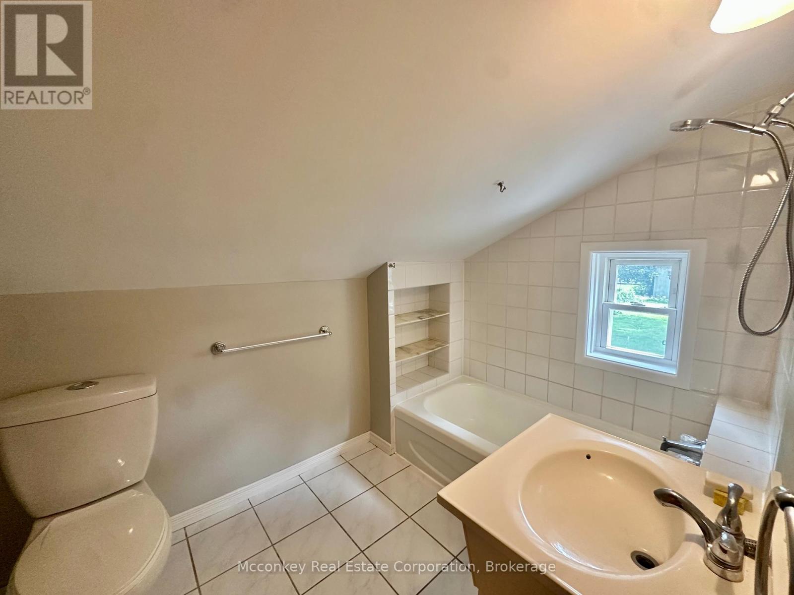 175 DOURO STREET - 13