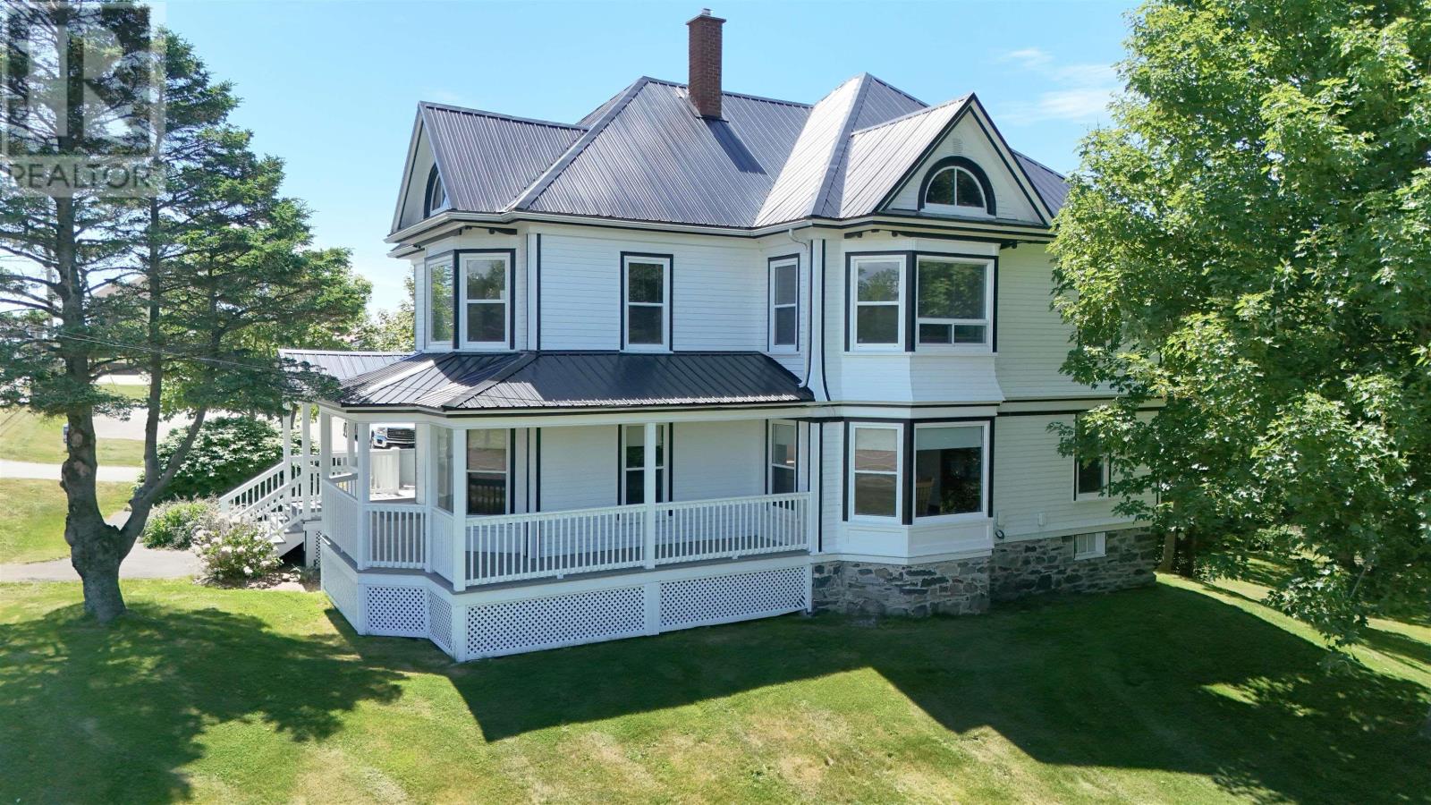 1833 Highway 1 - 4