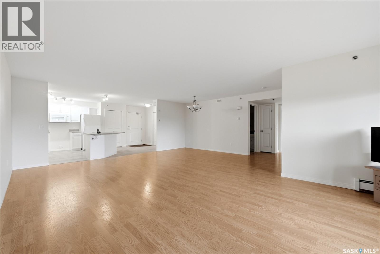 450 3605 Albert STREET - photo 5