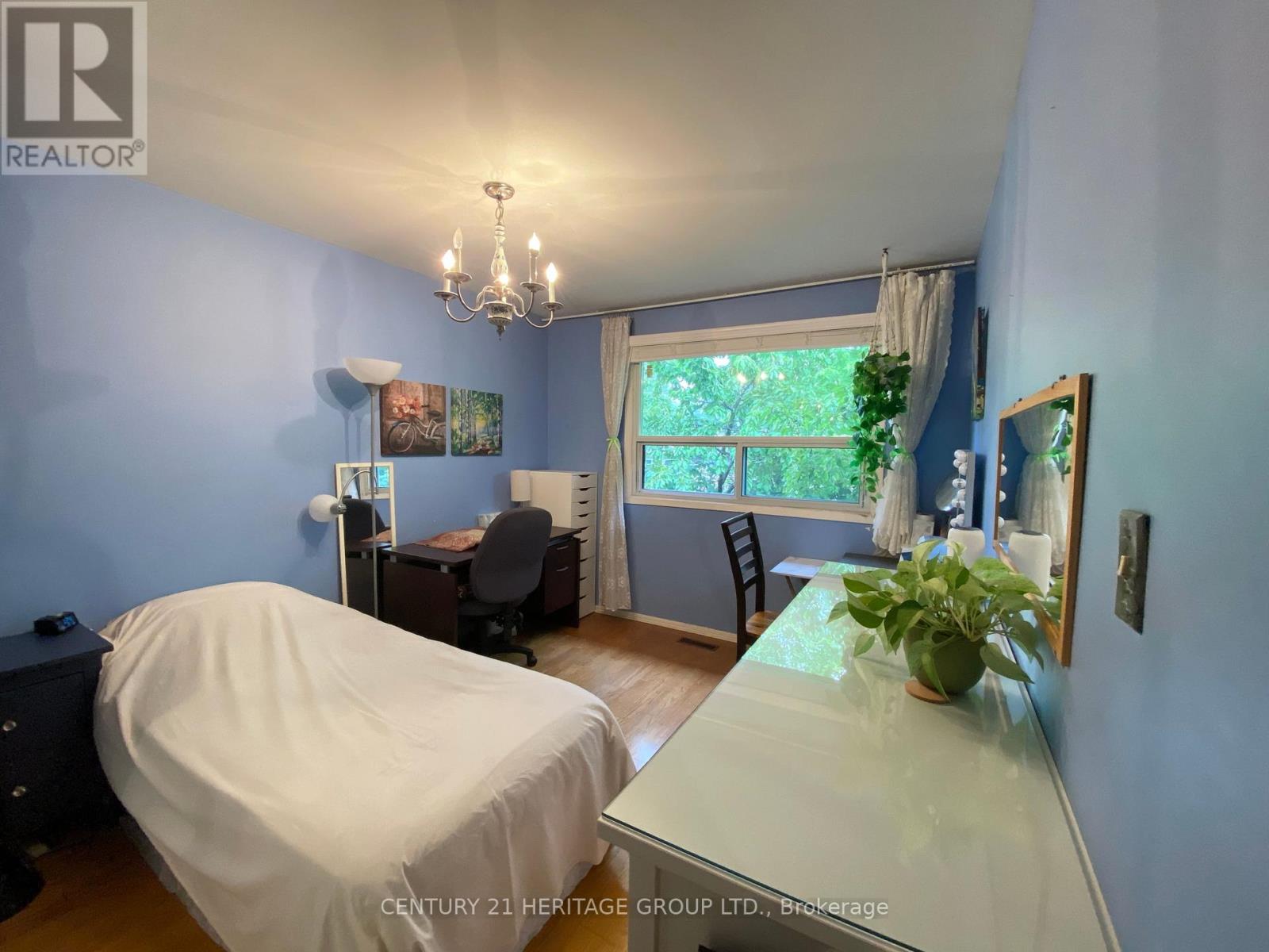 65 BLACK HAWK WAY - 19