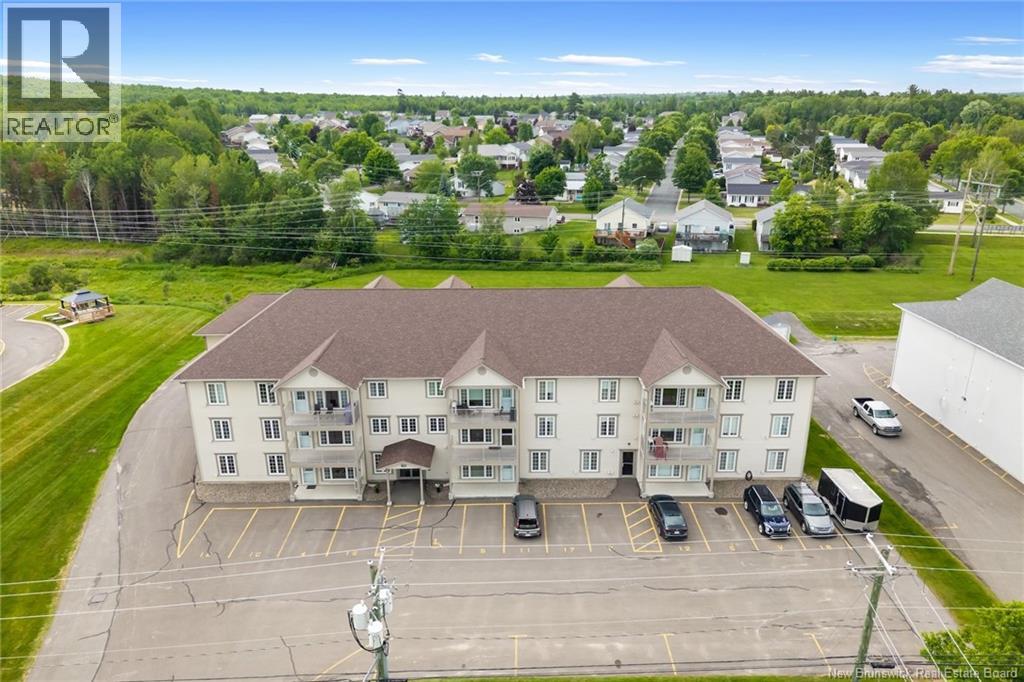 #318 195 Reynolds Street - Image 4