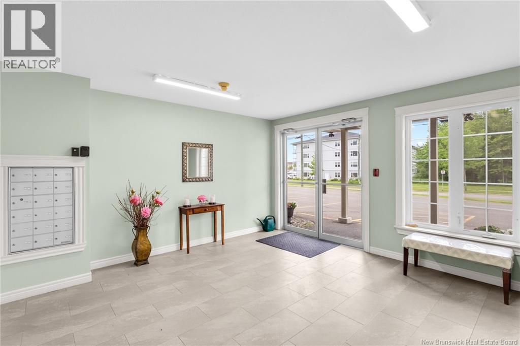 #318 195 Reynolds Street - Image 8