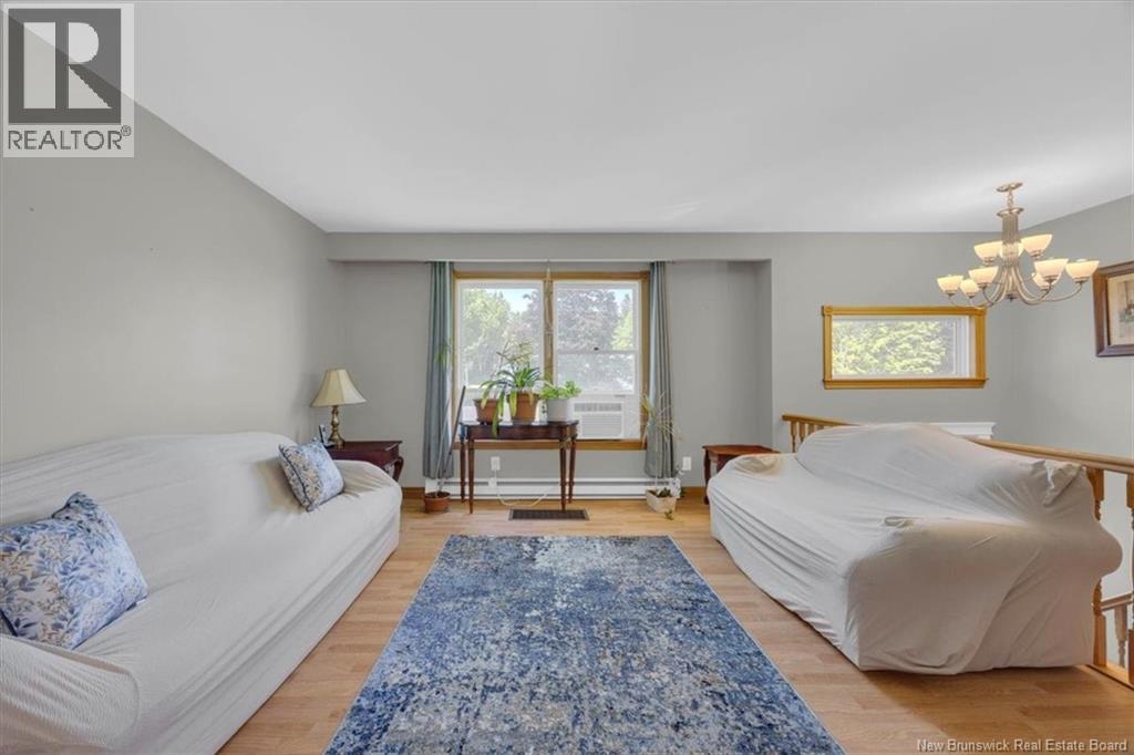 11 Country Crescent - Image 5