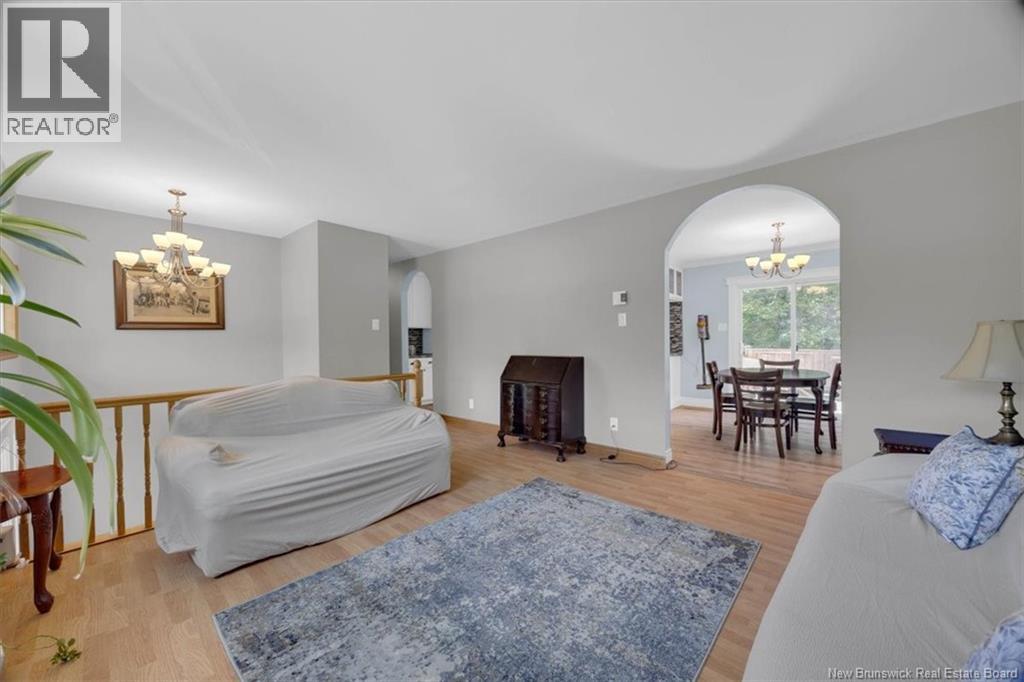 11 Country Crescent - Image 7