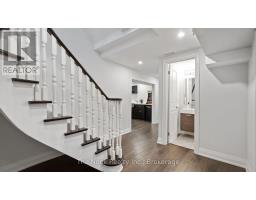 938 Wetherby Lane, Mississauga, ON L4W4S7 Photo 28