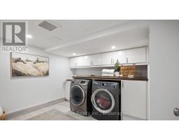 938 Wetherby Lane, Mississauga, ON L4W4S7 Photo 29