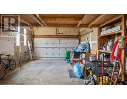 938 Wetherby Lane, Mississauga, ON L4W4S7 Photo 40