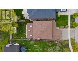 938 Wetherby Lane, Mississauga, ON L4W4S7 Photo 45