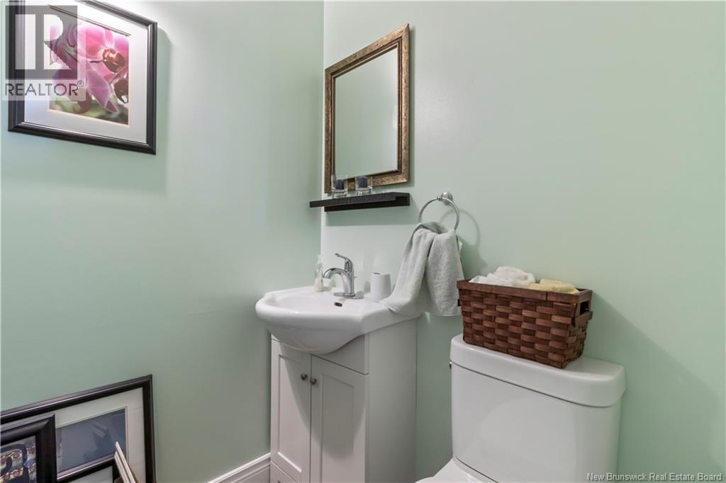 6 Dundas - Image 18