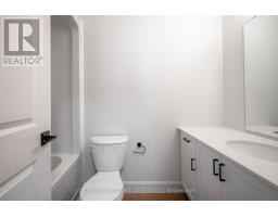 82 - 470 Darcy Drive, Strathroy Caradoc, ON N7G4H4 Photo 14